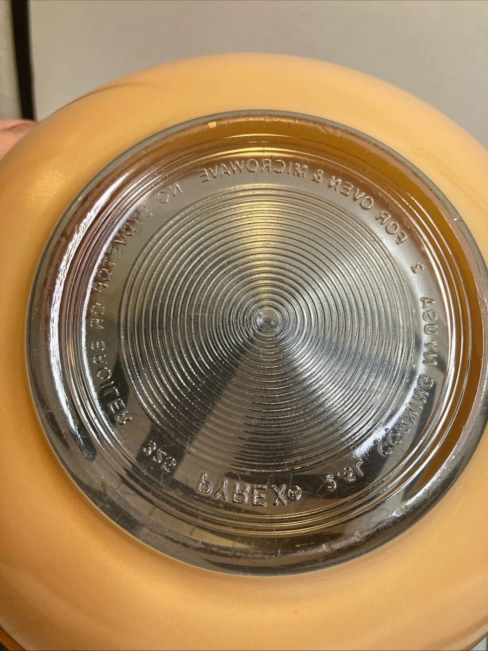 Pyrex durable peach